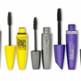 An alle hier, die sich gerne Schminken. :)
Auf was würdet ihr niemals verzichten?
-Mascara, kajal, Liebschaften, also schöne Augen
-lipgloss
-Puder, make up, abdeckstift
-nagellack?