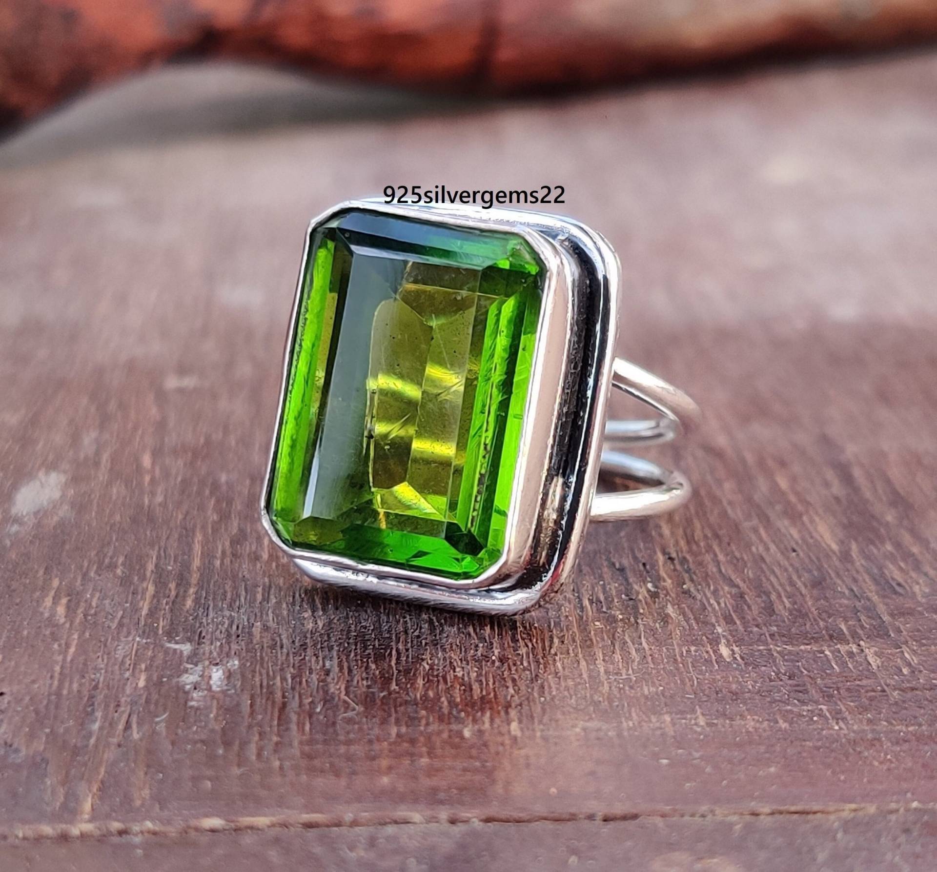 Peridot Ring, 925 Sterling Silber Schöner Schmuck, Frauen Edelstein Handgemachter Grüner Geschenk Ring von 925SilverGems22