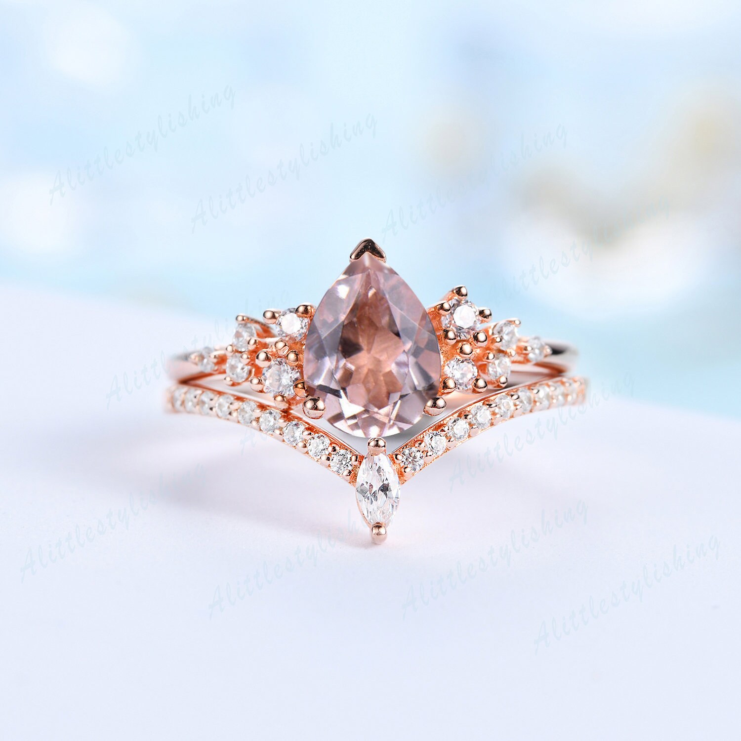 Morganit Verlobungsring Set Roségold Birnenschliff Trauringset Marquise Curve Ehering Moissanit Traube Brautschmuck von Alittlestylishing