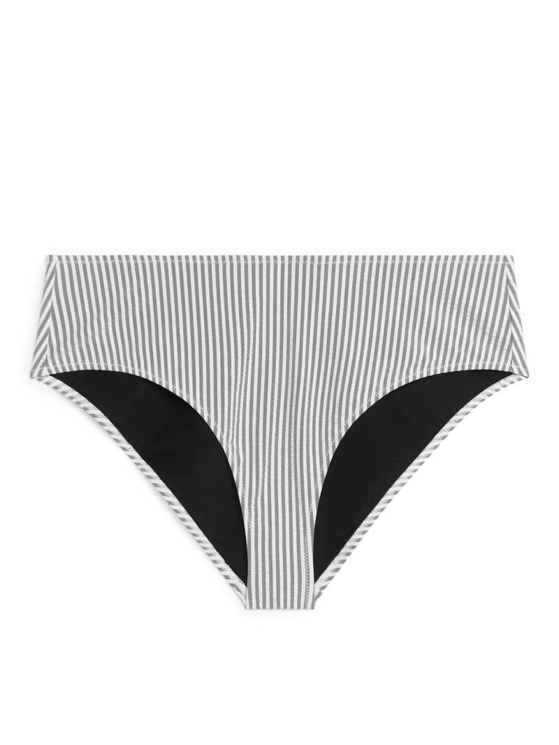 Arket Bikinihose aus Seersucker Schwarz/weiß gestreift, Bikini-Unterteil in Größe 40. Farbe: Black/white stripe von Arket