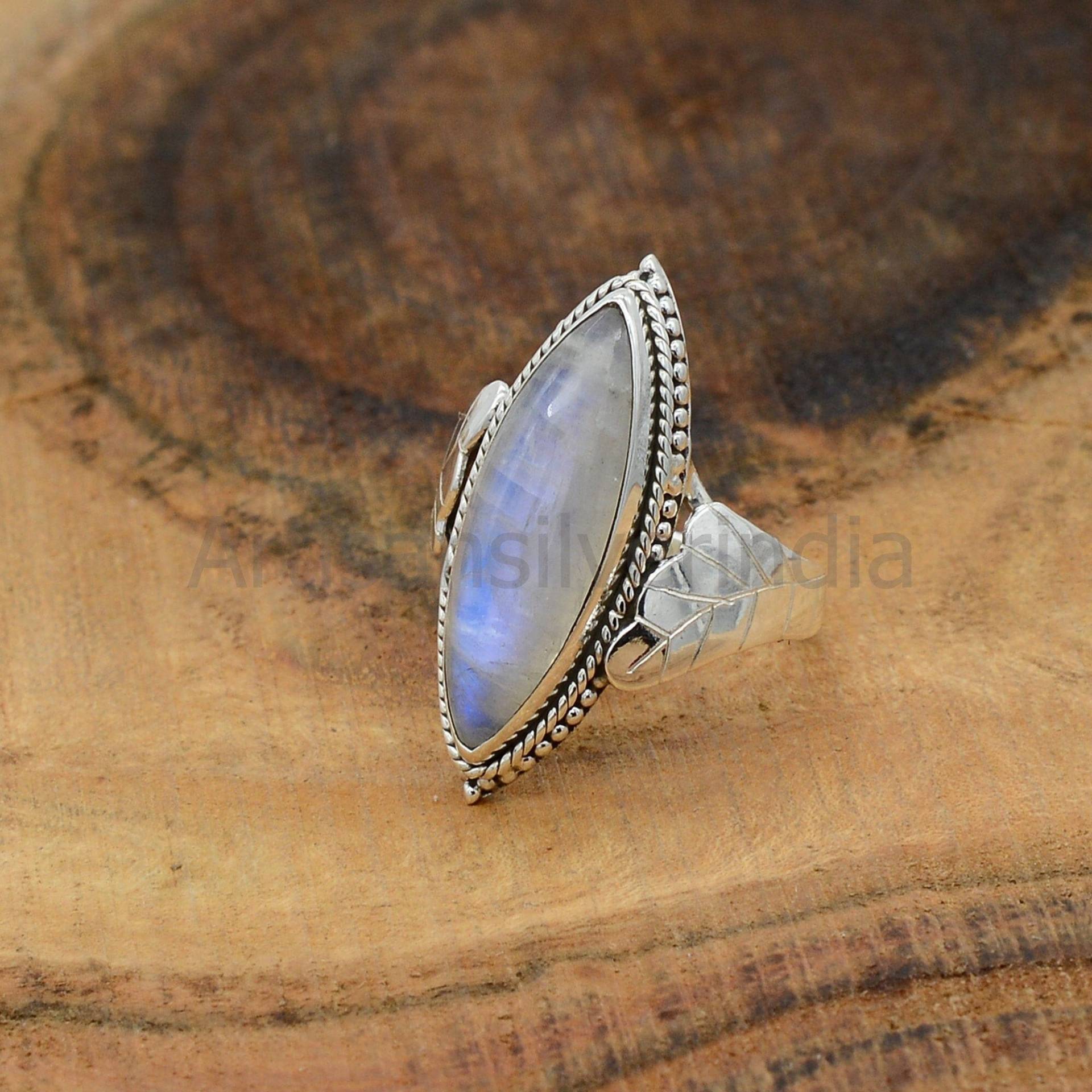 Regenbogen Mondstein Ring, 925 Silber Boho Ringe, Blue Fire Antique Damen Schmuck, Brautjungfer Ringe von ArtisansilverIndia