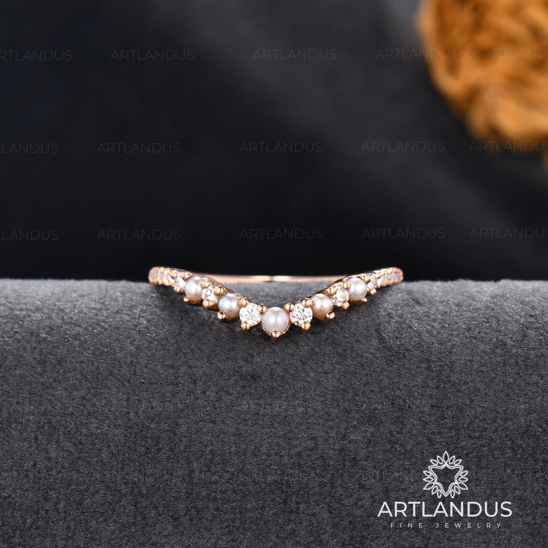 Perle Hochzeit Band Frauen Rosegold Moissanite Alternate Curved Juni Birthstone Ring Chevron Passende Versprechen Akoya Brautring von ArtlandUS