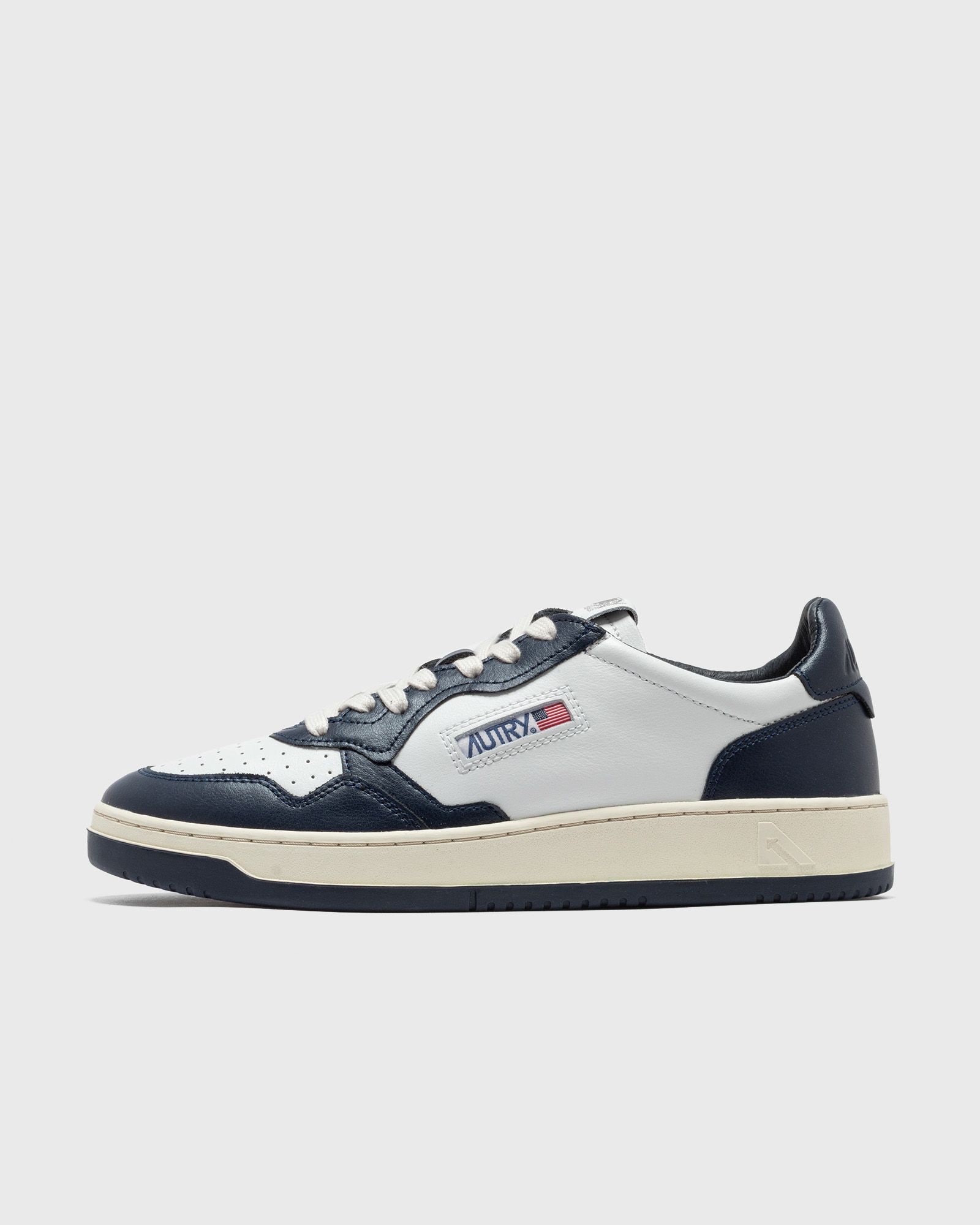 Autry Action Shoes MEDALIST LOW men Lowtop blue|white in Größe:42 von Autry Action Shoes