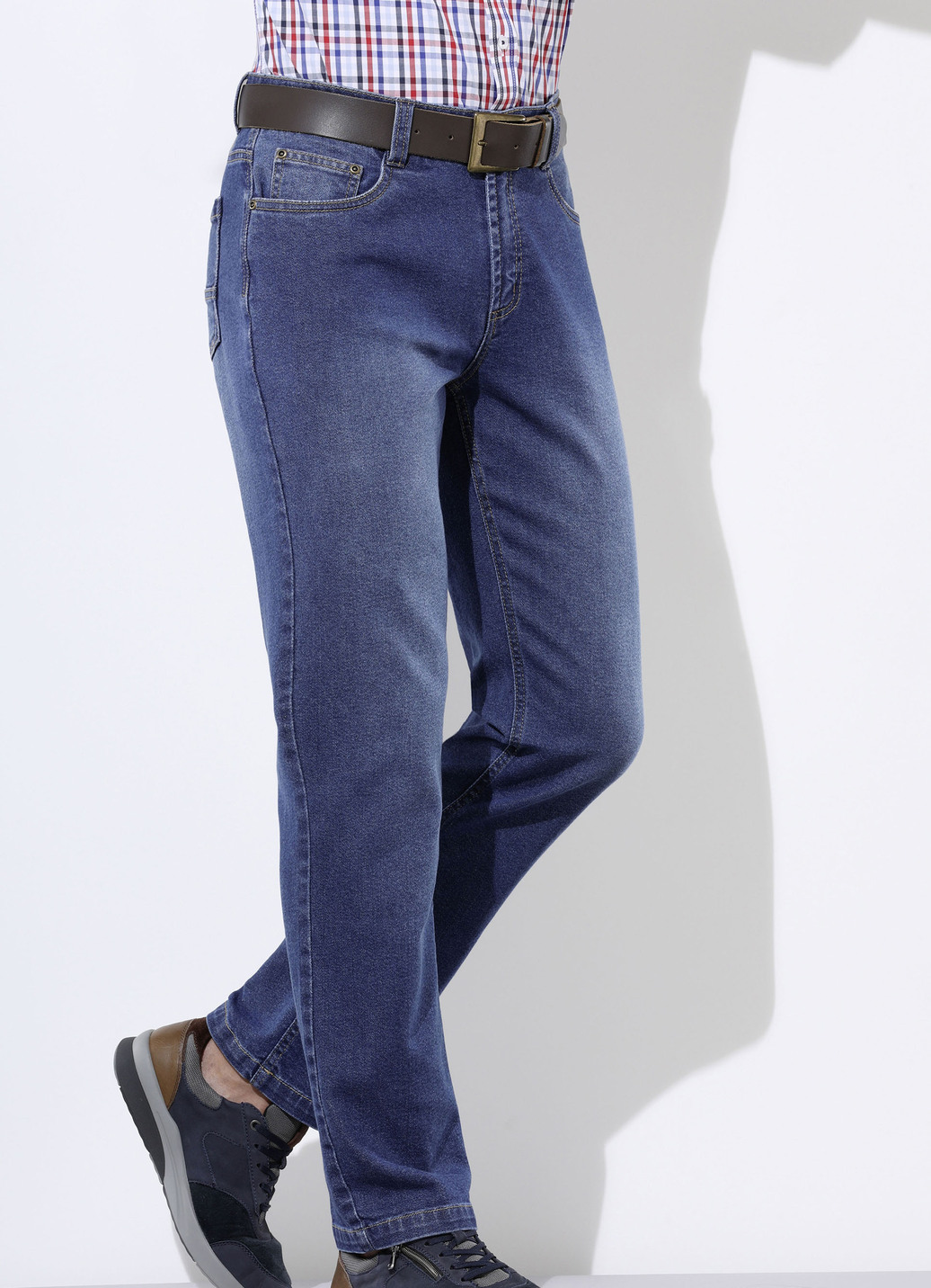 Jeans in 5-Pocket Form in 3 Farben, Jeansblau, Größe 30 von BADER