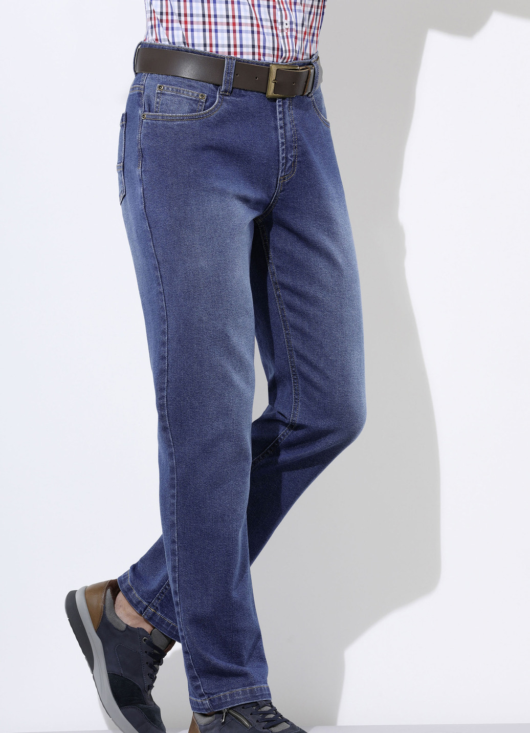 Jeans in 5-Pocket Form in 3 Farben, Jeansblau, Größe 54 von BADER
