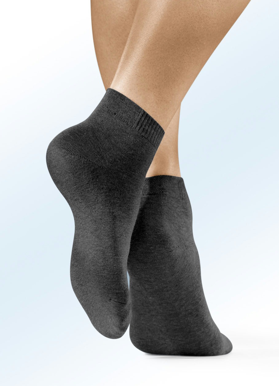 Sechserpack Socken in verschiedenen Farbstellungen, 6X Schwarz, Größe 2 (Schuhgr.39-42) von BADER