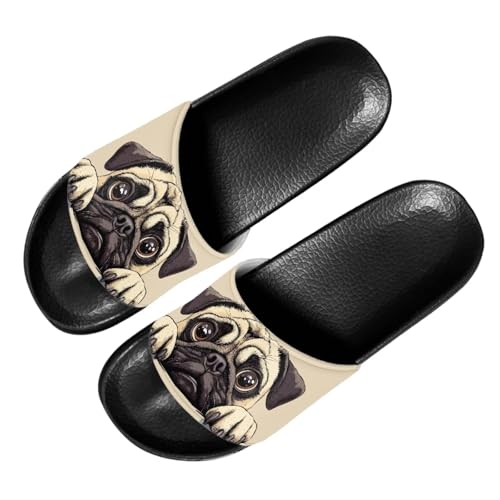 BGYFJYN Bunte Batik-Sandalen für Herren und Damen, leicht, offene Zehenpartie, bequeme Slides für drinnen und draußen, Niedlicher Mops, 42 EU BGYFJYN Bunte Batik-Sandalen für Herren und Damen, leicht, offene Zehenpartie, bequeme Slides für drinnen und draußen, Niedlicher Mops, 42 EU von BGYFJYN