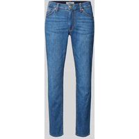 Brax Modern Fit Jeans mit Label-Patch Modell 'CHUCK' in Blau, Größe 38/30 von BRAX