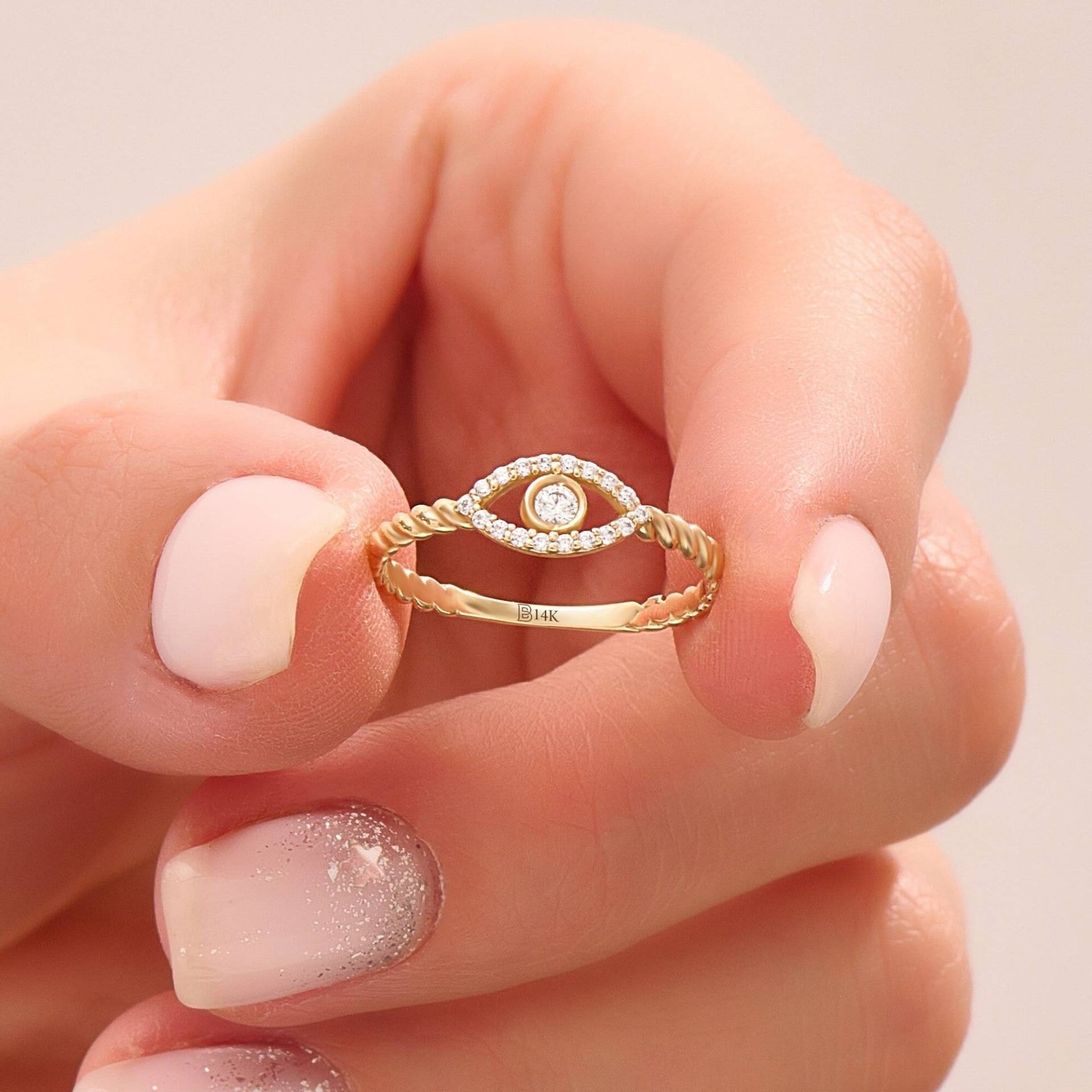 14K Massiver Gold Evil Eye Ring, Zierlicher Schutz Stapelring Damen, Drittes Auge Stapelring, Glücksbringer Nazar Spirituelles Geschenk Für Sie von BRENNMORE