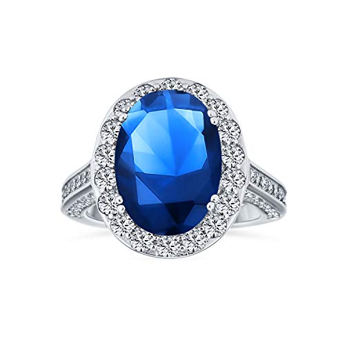 Personalisieren Sie Nachlass Vintage Stil Cocktail 6Ct Halo Aaa Cz Simuliert Blue Sapphire Oval Solitaire Statement Verlobungsring Für Frauen .925 Sterling Silber Pave Side Stones Brauchizable von Bling Jewelry