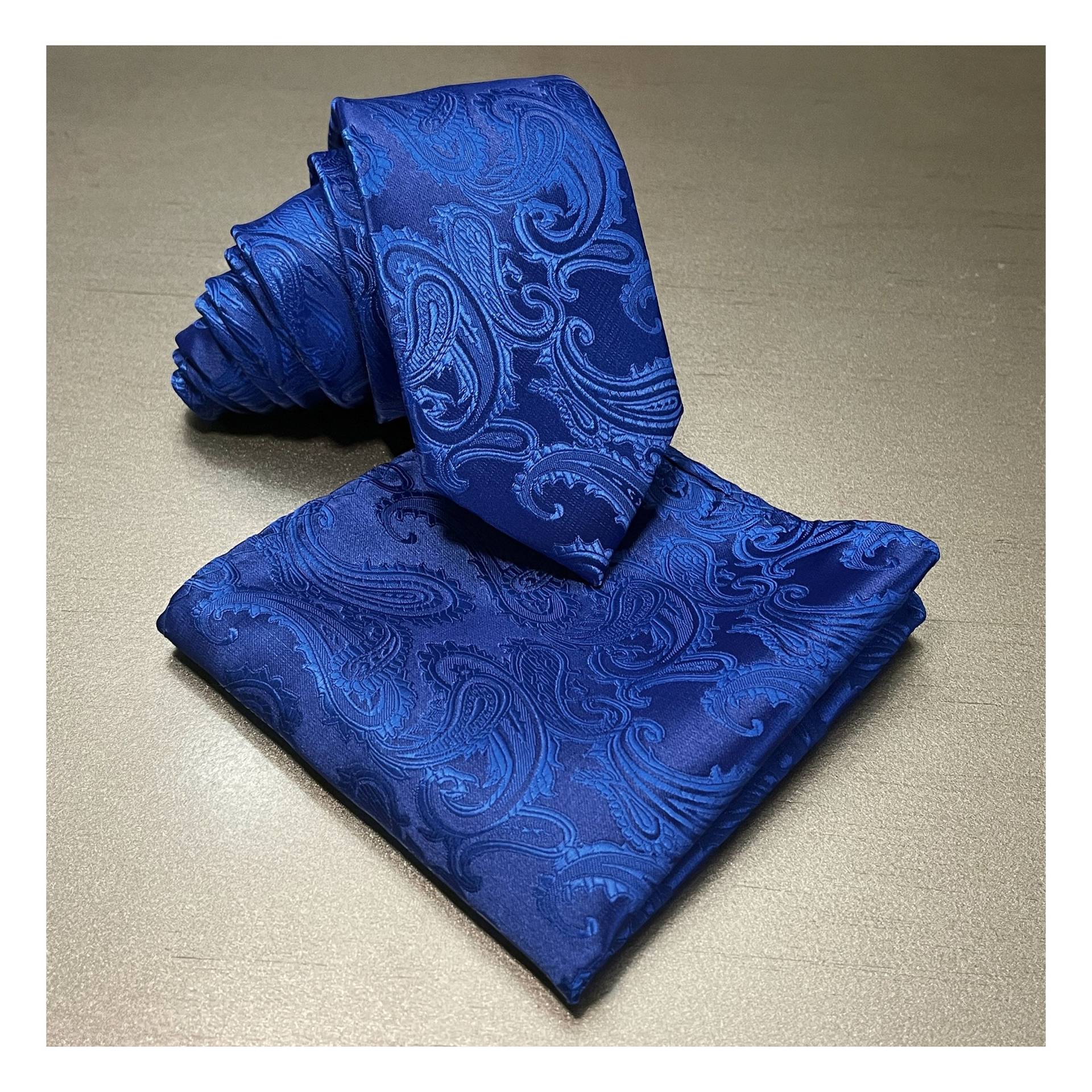 Slim 2, 75" Breite - Paisley Royal Blue Halskrawatte Und Taschentuch Quadrat Hankie Set von BowieUSA