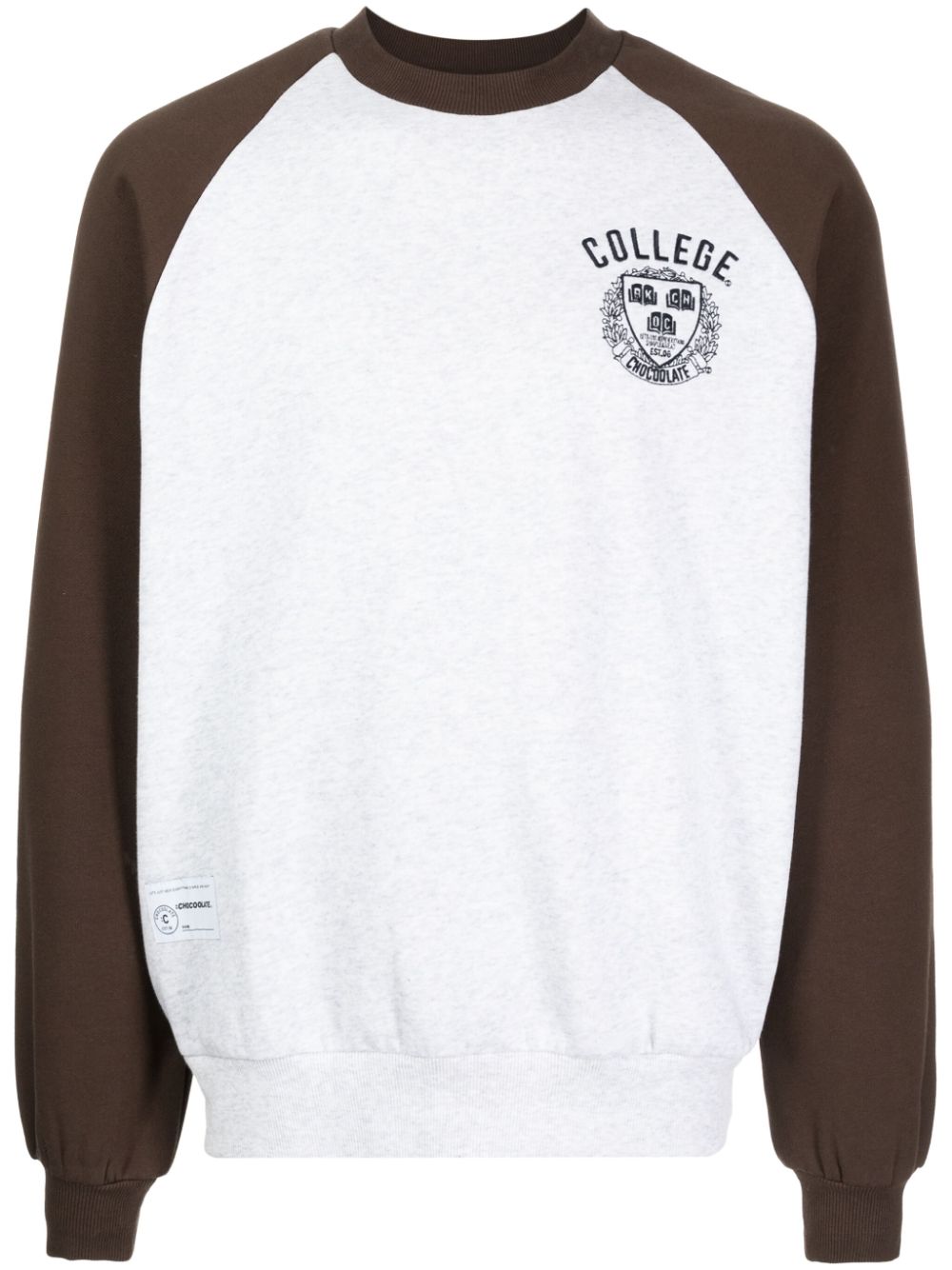 CHOCOOLATE Sweatshirt mit College-Stickerei - Grau von CHOCOOLATE