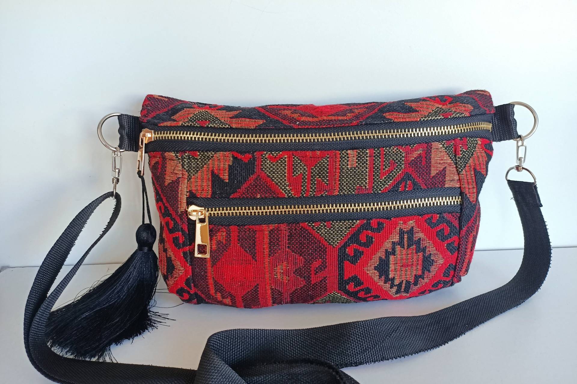 Boho Bauchtasche, Gürteltasche, Vegan Schultertasche Für Frauen, Crossbody-Tasche, Unisex Bauchtasche von COLORFULWORLDDESIGNS