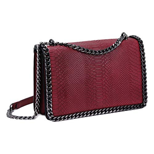 CRAZYCHIC - Damen Kette Umhängetasche - Schlange Leder Gesteppte Klappe Schultertasche - Python Steppmuster Abendtasche Pochette Kettentasche - Frauen Modische Handtasche Trendy Tasche - Bordeaux Rot von CRAZYCHIC