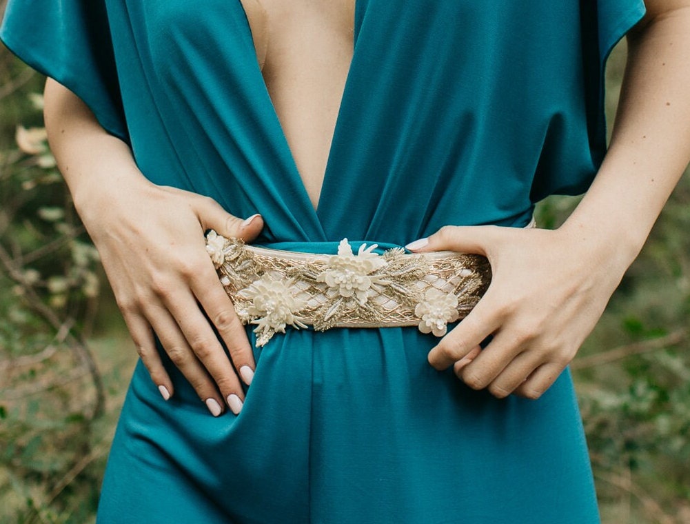 Blumen Frauen Samt Taille Gürtel, Gold Jeweled Hochzeitskleid Mode Frauen, Dünne Damen Dekorative Gürtel Blumen Frauen Samt Taille Gürtel, Gold Jeweled Hochzeitskleid Mode Frauen, Dünne Damen Dekorative Gürtel von CeylanBCN