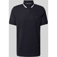 Christian Berg Men Regular Fit Poloshirt mit Logo-Print in Marine, Größe M von Christian Berg Men