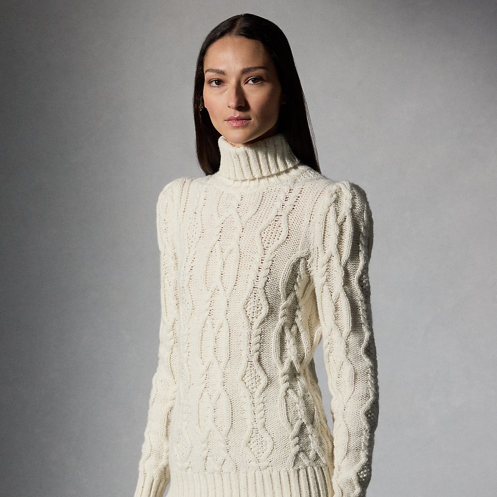 Aran-Rollkragenpullover mit Pailletten von Collection