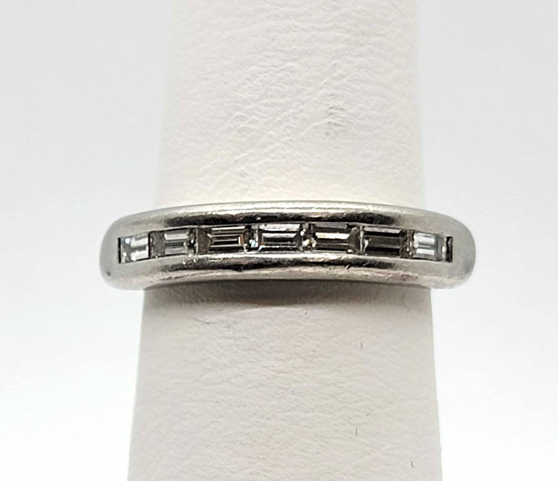 Baguette Schliff Diamant Ring, Weiß Platin Größe 5, 1/4 von ColorCoutureJewels