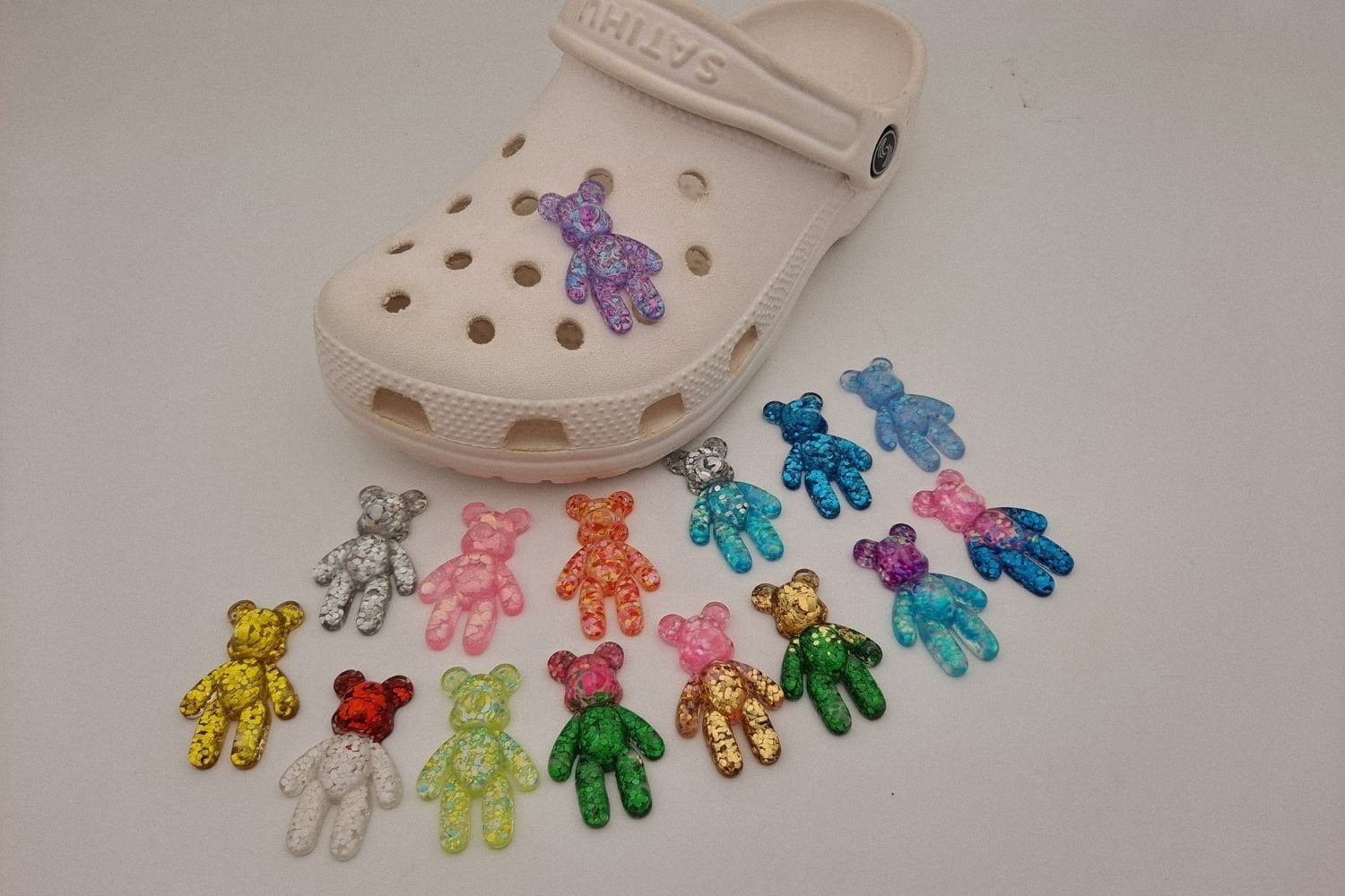 Süße Bär Kroko Charms Für Mädchen Glitzer Croc Pin Schuh Charm Frauen Personalisierte Schmuck von Cutecorcideas