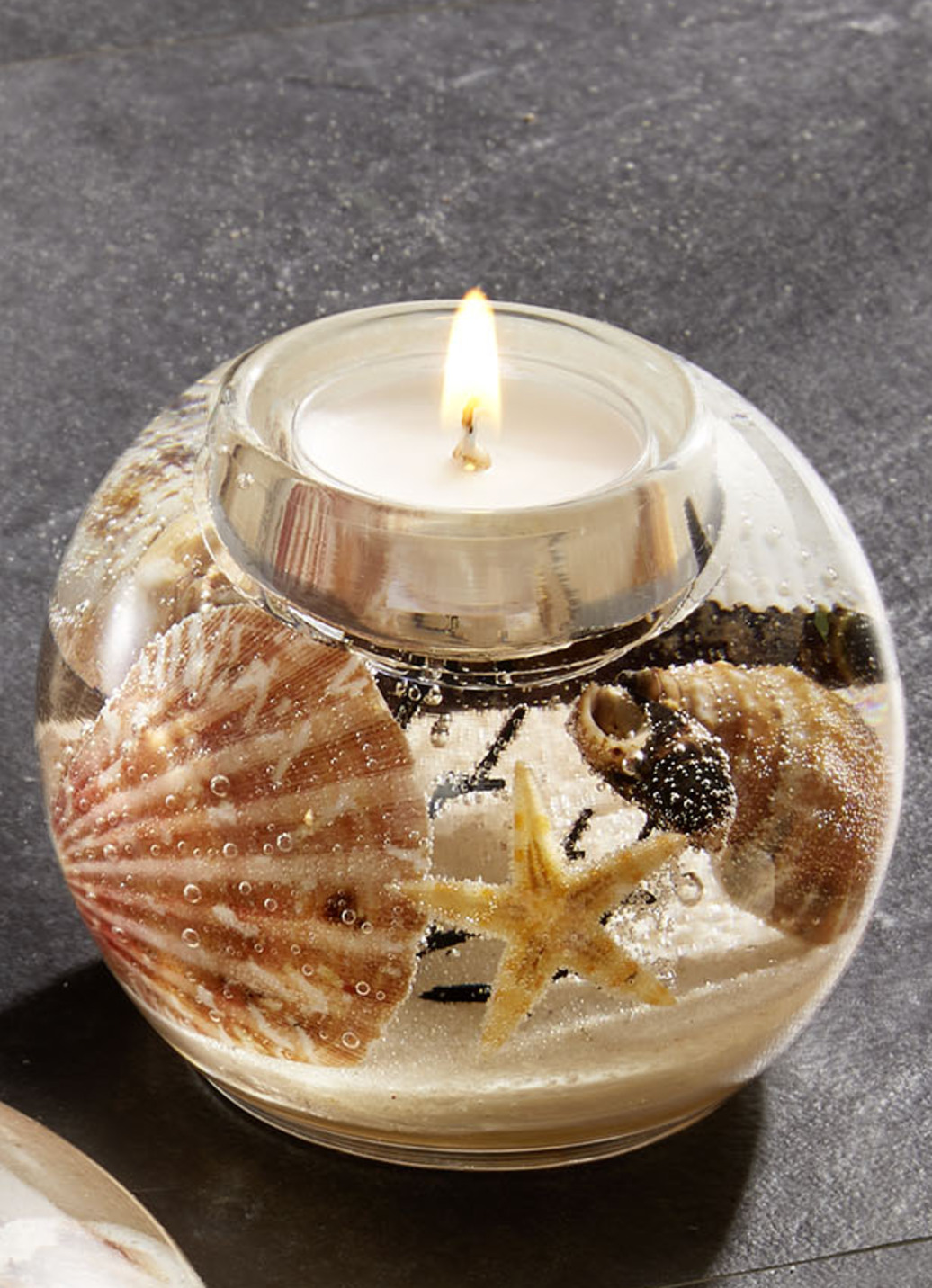 Teelichthalter aus mundgeblasenem Glas, Teelichthalter Kugel, Beige-Sand Teelichthalter aus mundgeblasenem Glas, Teelichthalter Kugel, Beige-Sand von DREAMLIGHT