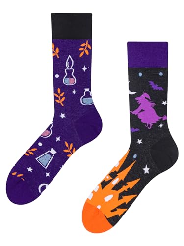 Dedoles Socken Unisex Damen Herren & Kinder Baumwolle viele lustige Designs 1 Paar Geschenk links rechts verschieden, Farbe Lila, Motiv Hexerei, Gr. 43-46 von Dedoles