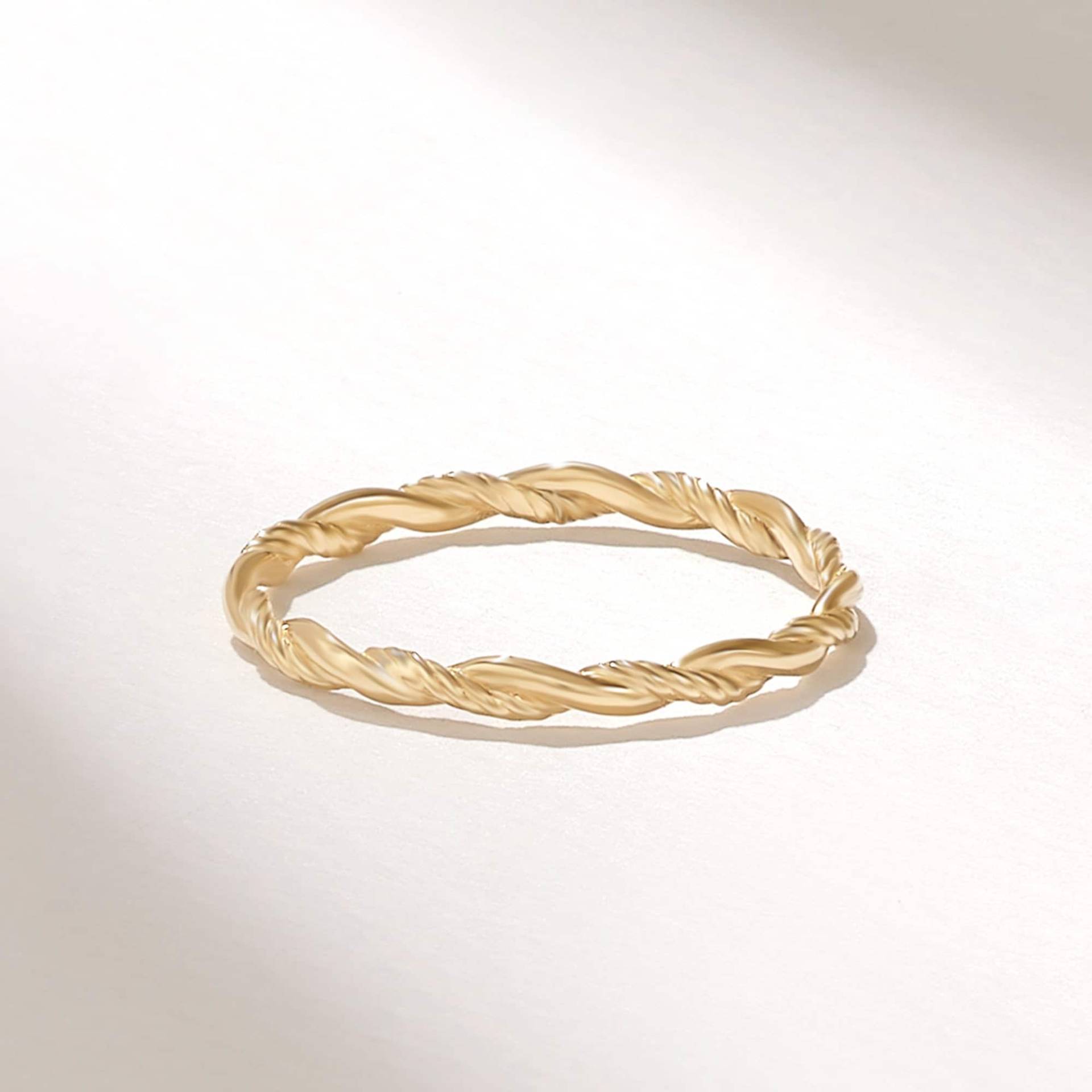 Gedrehter Seilring, Geflochtener Ehering Aus 14 Karat Echtem Gold, Handgefertigter Gezwirnter Stapelring, Dünner Damen-Schichtring, Alltagsring von DiaFineJewelry