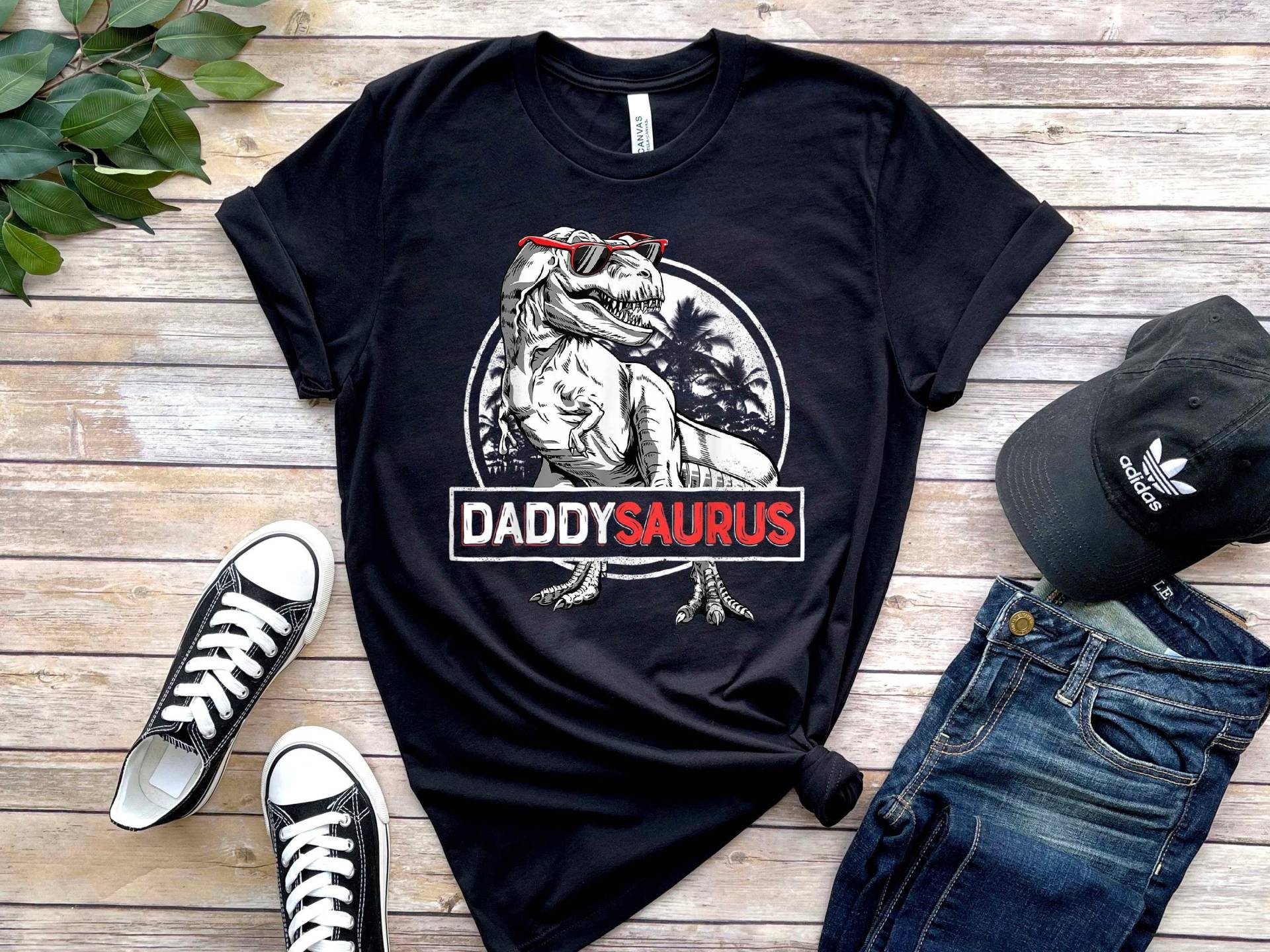 Daddy Saurus Shirt, Dinosaurier Papa T-Rex Vatertag Dino Lustiges Geschenk Für Papa, Ehemann Shirt von DonkeyMonkeyDesign