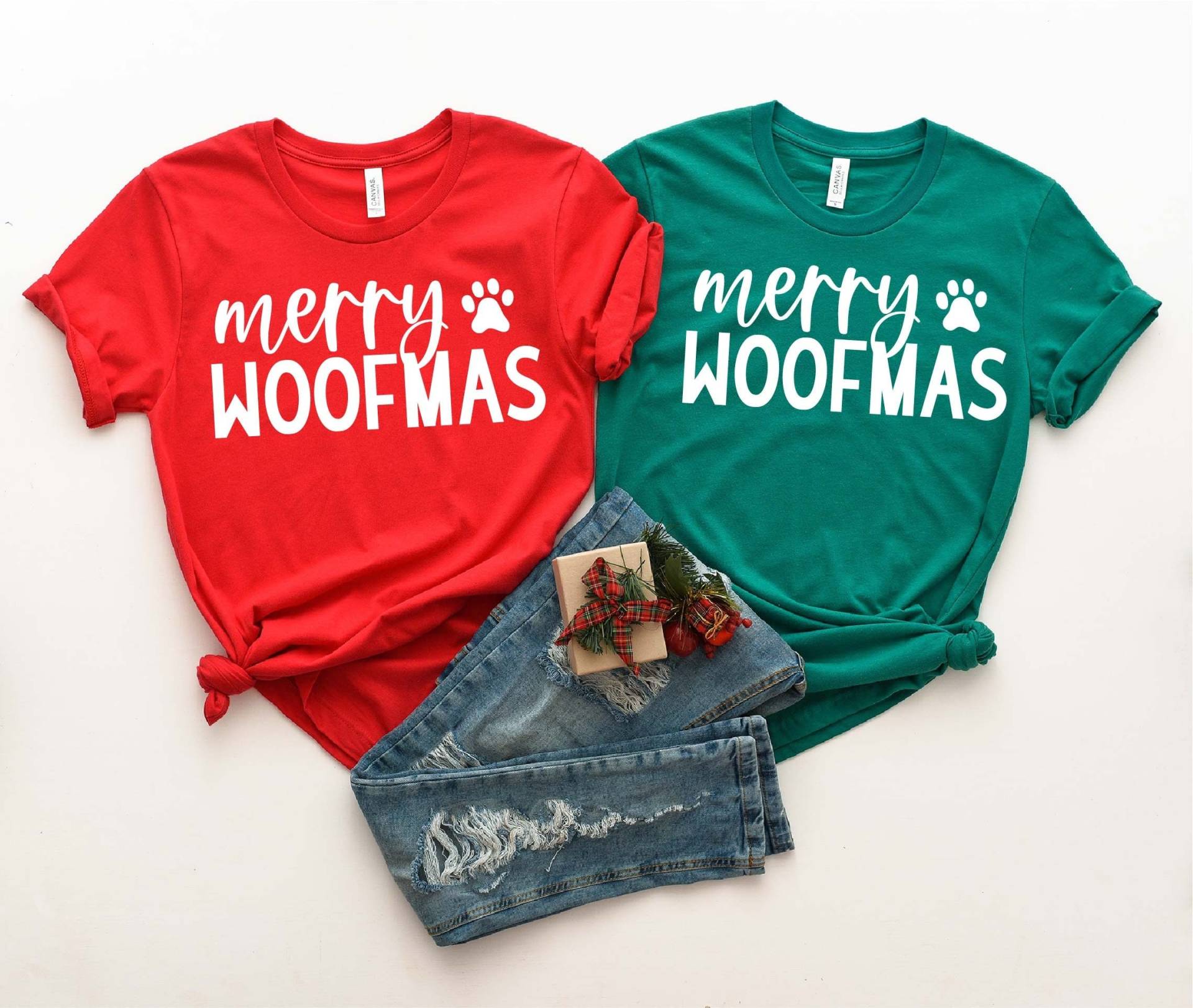 Fröhliche Woofmas Shirt, Hundemutter Weihnachten Hundeshirt, Lustiges Hundeliebhaber Weihnachtsfamilie Hundebesitzer Shirt von DonkeyMonkeyDesign