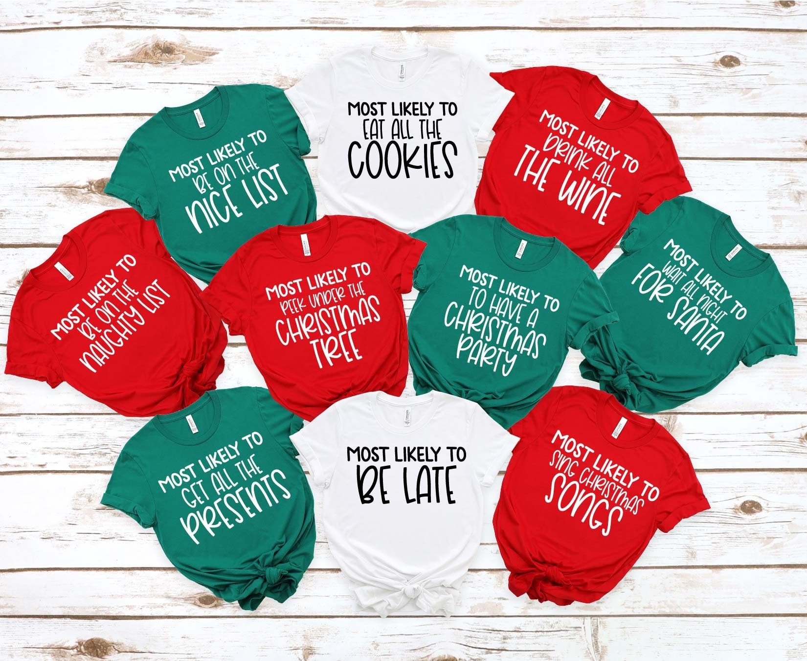 „Most Likely To Christmas"-Shirts, Familien-Weihnachtsshirt, To"-Shirt, Passendes Weihnachtsshirt, Weihnachtsparty-Shirt, Gruppenshirt von DonkeyMonkeyDesign