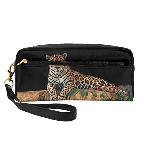 Tragbare Make-up-Tasche aus PU-Leder, Motiv: Weihnachtsbaum, Kugelsterne, bedruckt, für Mädchen und Frauen, Afrikanische Tierwelt Leopard auf Felsen, Einheitsgröße von FLYIFE