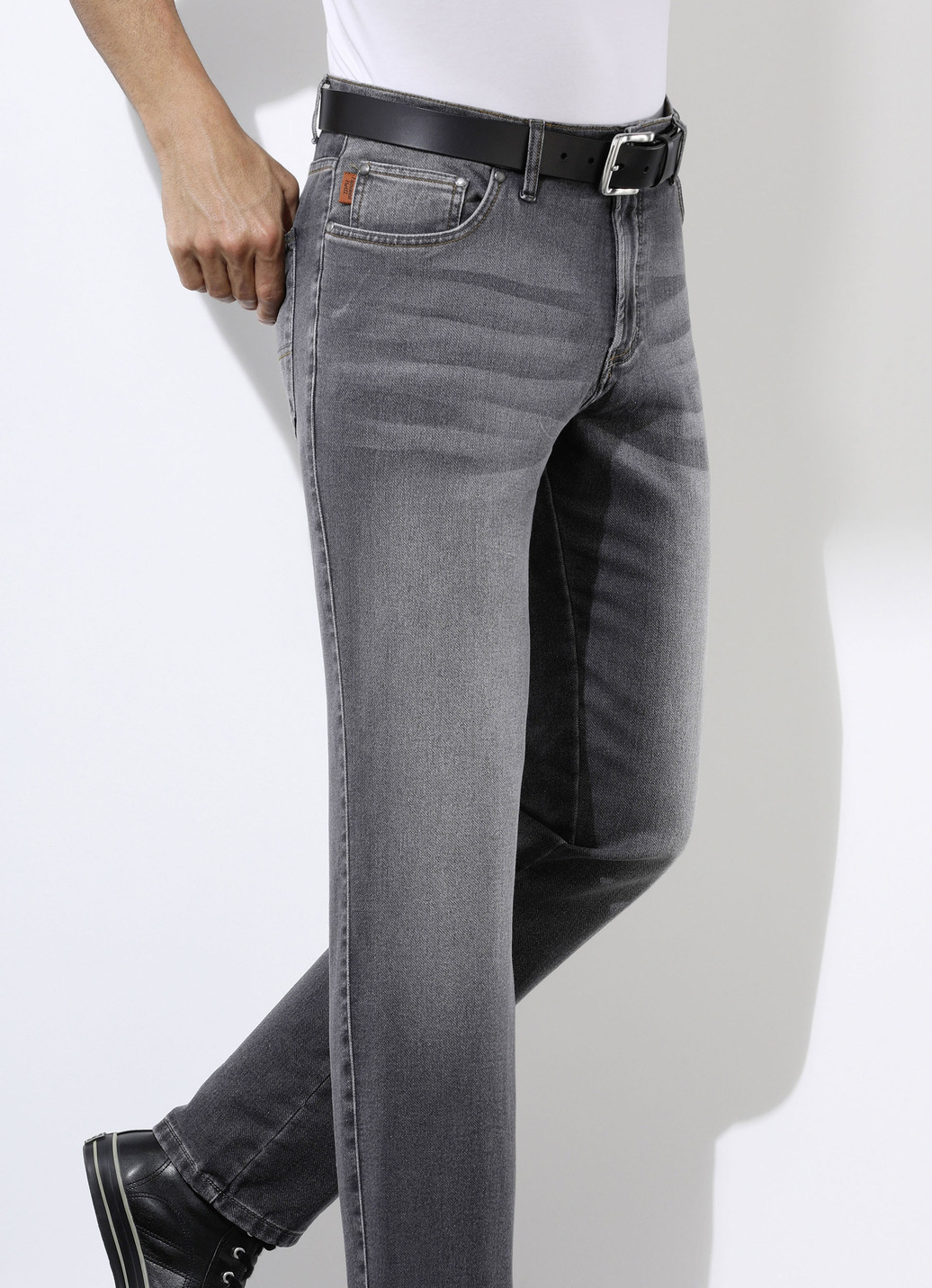 "Francesco Botti"-Jeans in 3 Farben, Anthrazit, Größe 32 von FRANCESCO BOTTI