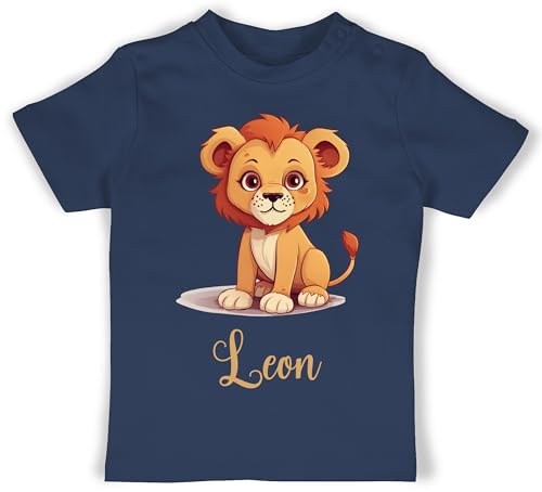 Baby T-Shirt Mädchen Jungen - Löwen - Löwe König der Tiere LEU mit Namen - Zootiere Tiermotiv - 12/18 Monate - Navy Blau - Leo Name wunschtext und personalisierte Tier Leon Tshirt Lions Lion von Geschenk mit Namen personalisiert by Shirtracer