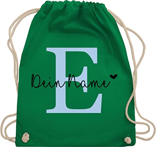 Turnbeutel Rucksack - Initialen - Name anpassbar Buchstabe Herzchen - Unisize - Grün - personalisiertes geschenke sporttasche tasche kindergarten mädchen initial taschen baumwolle von Geschenk mit Namen personalisiert by Shirtracer