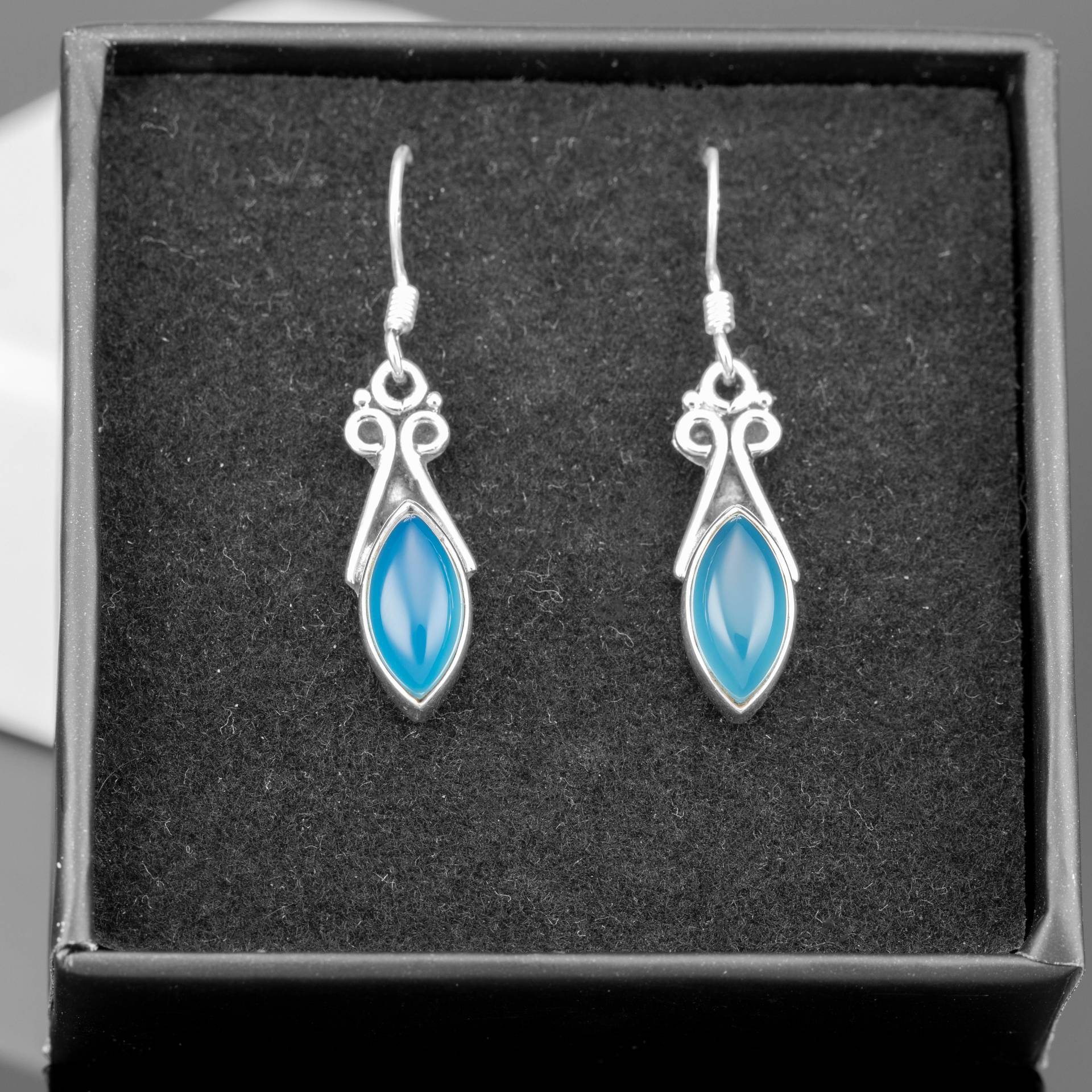 925 Sterling Silber Marquise Schnitt Blau Chalcedon Edelstein Tropfen Baumeln Damen Ohrringe Schmuck Geschenk Box von GlitzNGems