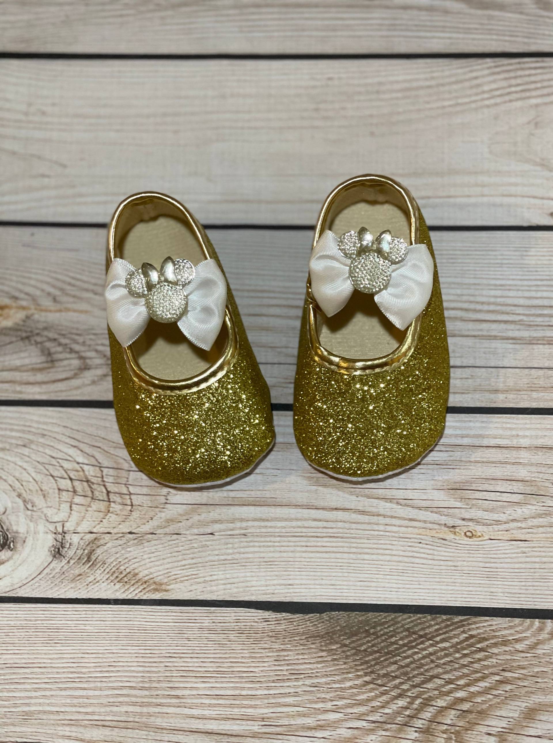 Baby Mädchen Glitzernde Schuhe | Minnie Maus Gold Glitzer Schuhe| Weiße Schleife Babyschuhe Gold| Erster Geburtstag Mädchen| Goldener Schuh von Goldclouds