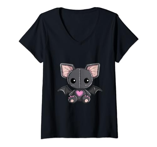 Damen Goth Pastell Süße Gruselige Kawaii Fledermaus Voodoo-Puppe T-Shirt mit V-Ausschnitt Damen Goth Pastell Süße Gruselige Kawaii Fledermaus Voodoo-Puppe T-Shirt mit V-Ausschnitt von Goth Pastel Soft Goth Cute Creepy Co.