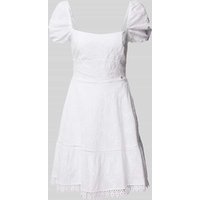 Guess Brautkleid mit Lochmuster in Weiss, Größe M Guess Brautkleid mit Lochmuster in Weiss, Größe M von Guess
