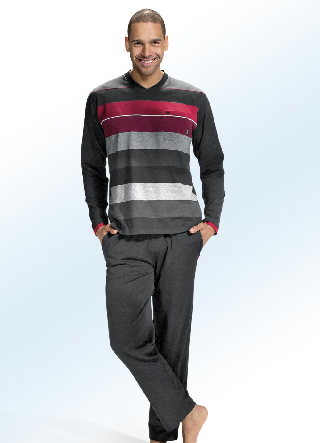 Hajo Klima Komfort Schlafanzug mit V-Ausschnitt und garngefärbtem Ringel, Schwarz-Bunt, Größe 48 von HAJO NACHTMODE
