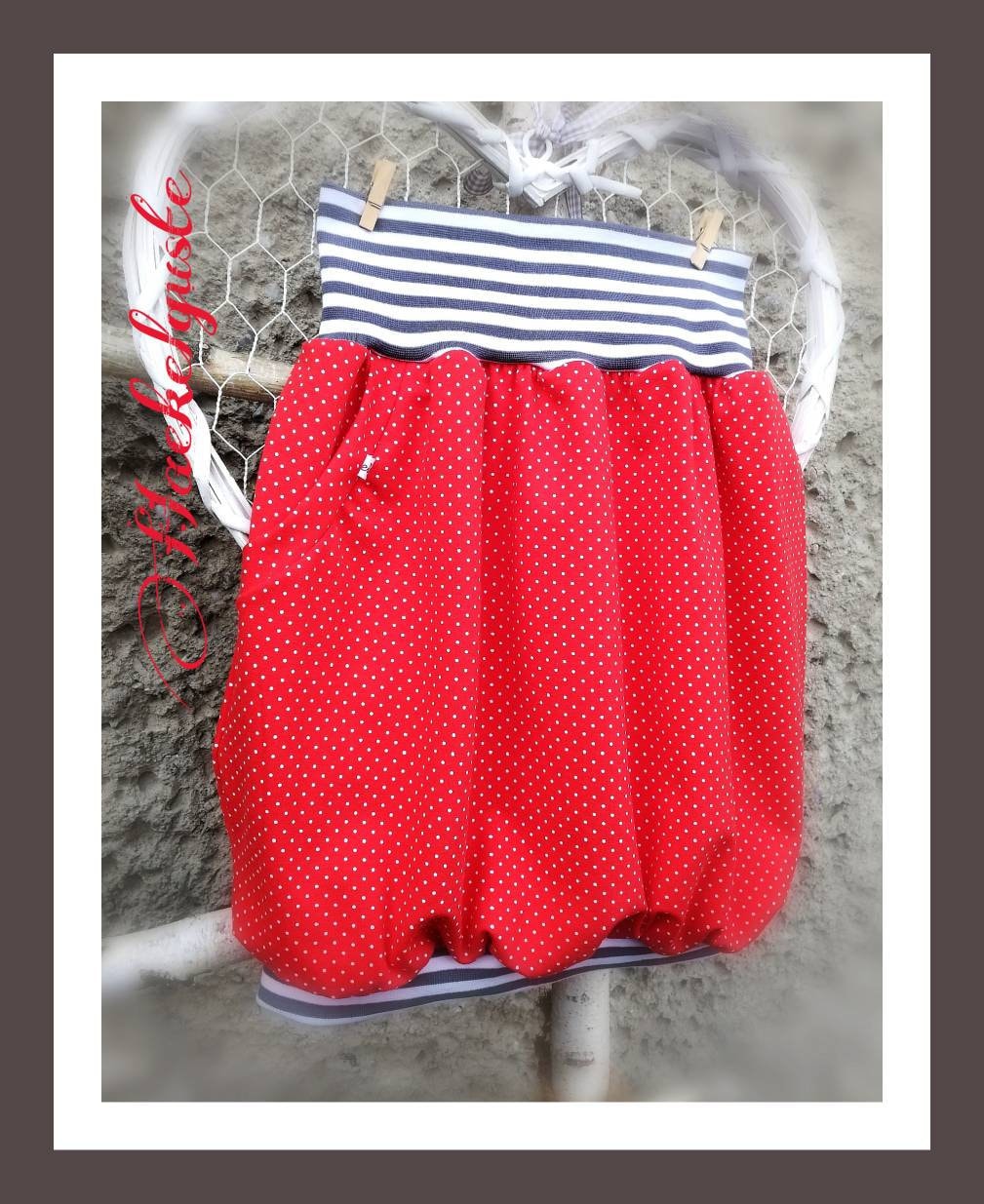 Mama+Kind "Pünktchen" Ballonrock , Rock Damen Mit Taschen Hüftrock Rot Punkte Dots Mama+Kind "Pünktchen" Ballonrock , Rock Damen Mit Taschen Hüftrock Rot Punkte Dots von Haekelguste