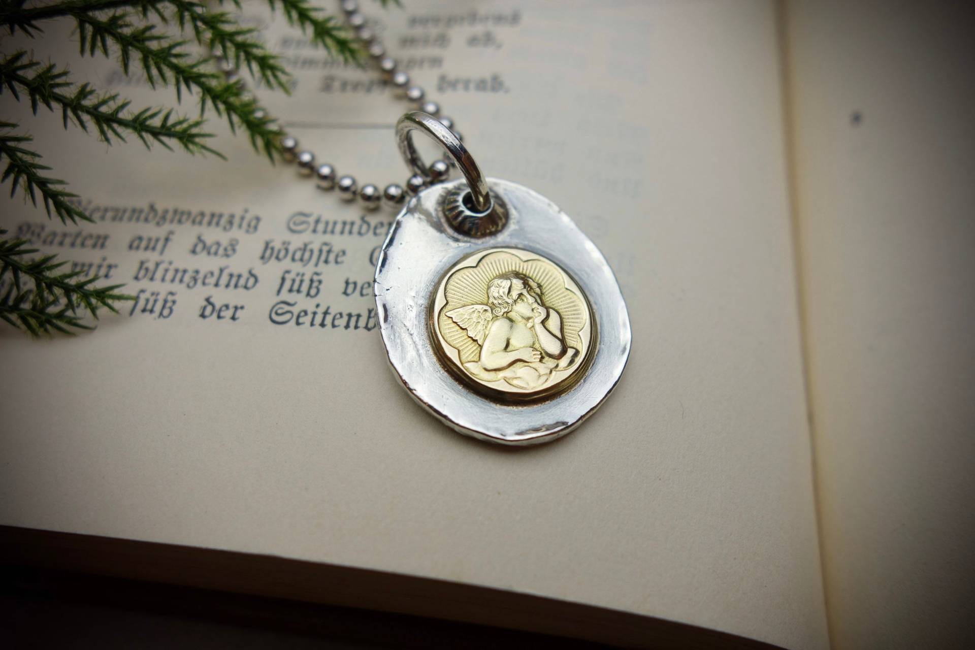 Silver Pendant ‚Cherub in Heaven', 14K Yellow Gold, 925 Sterling Silver, Handmade, Talisman von HatmakerJM