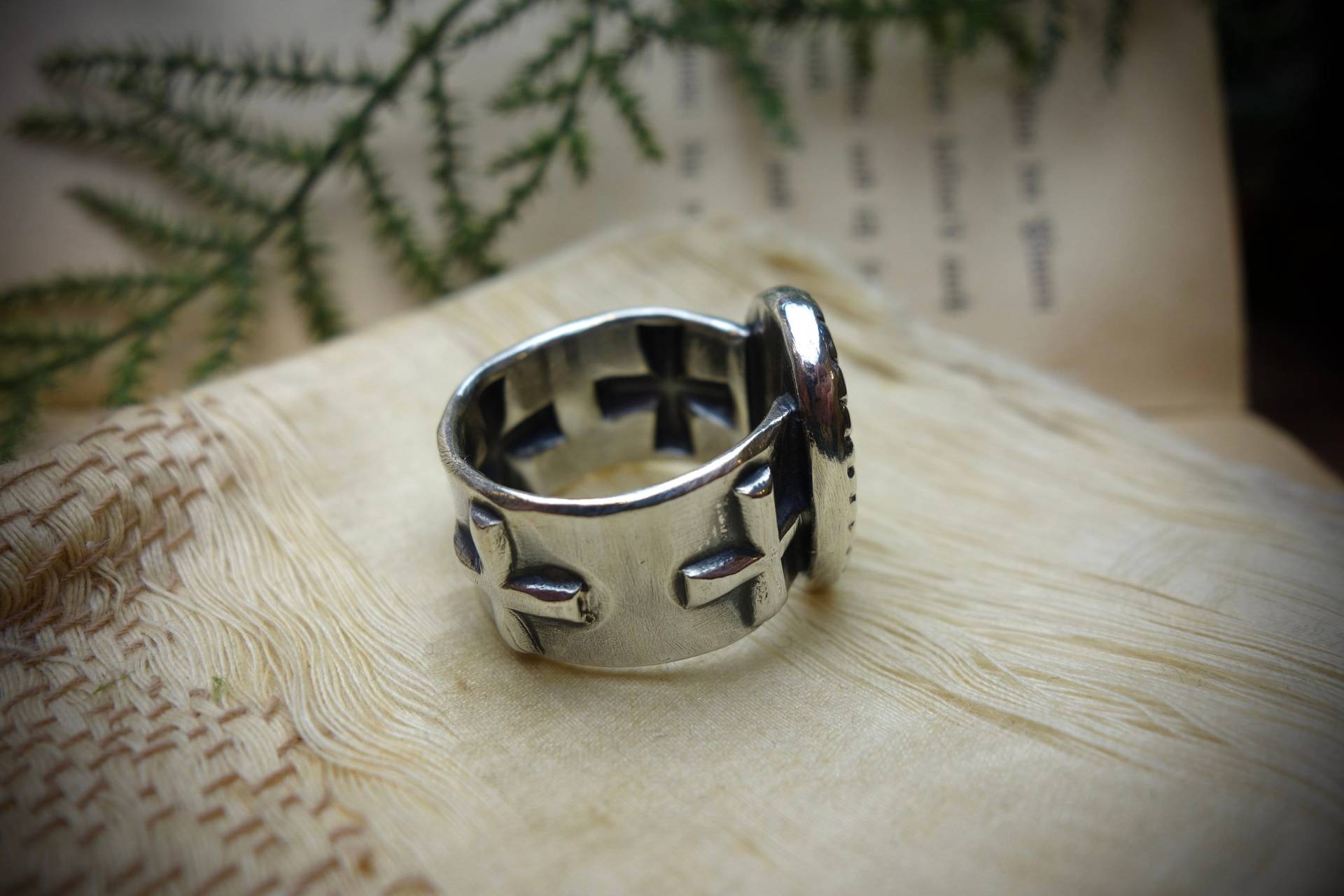 Silver Ring ‚Concho', 925 Sterling Silver, Handmade, Southwest, Crosses, Concho, U.s. Size 10 von HatmakerJM