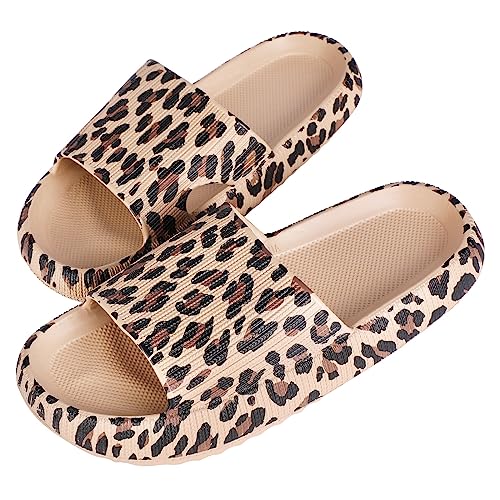 Heflashor Unisex Badeschuhe Cloudyzz Schlappen Wolke Hausschuhe rutschfeste Pantoletten Weich Eva Badelatschen für Damen Herren,Khaki Leopard,36/37 EU Heflashor Unisex Badeschuhe Cloudyzz Schlappen Wolke Hausschuhe rutschfeste Pantoletten Weich Eva Badelatschen für Damen Herren,Khaki Leopard,36/37 EU von Heflashor