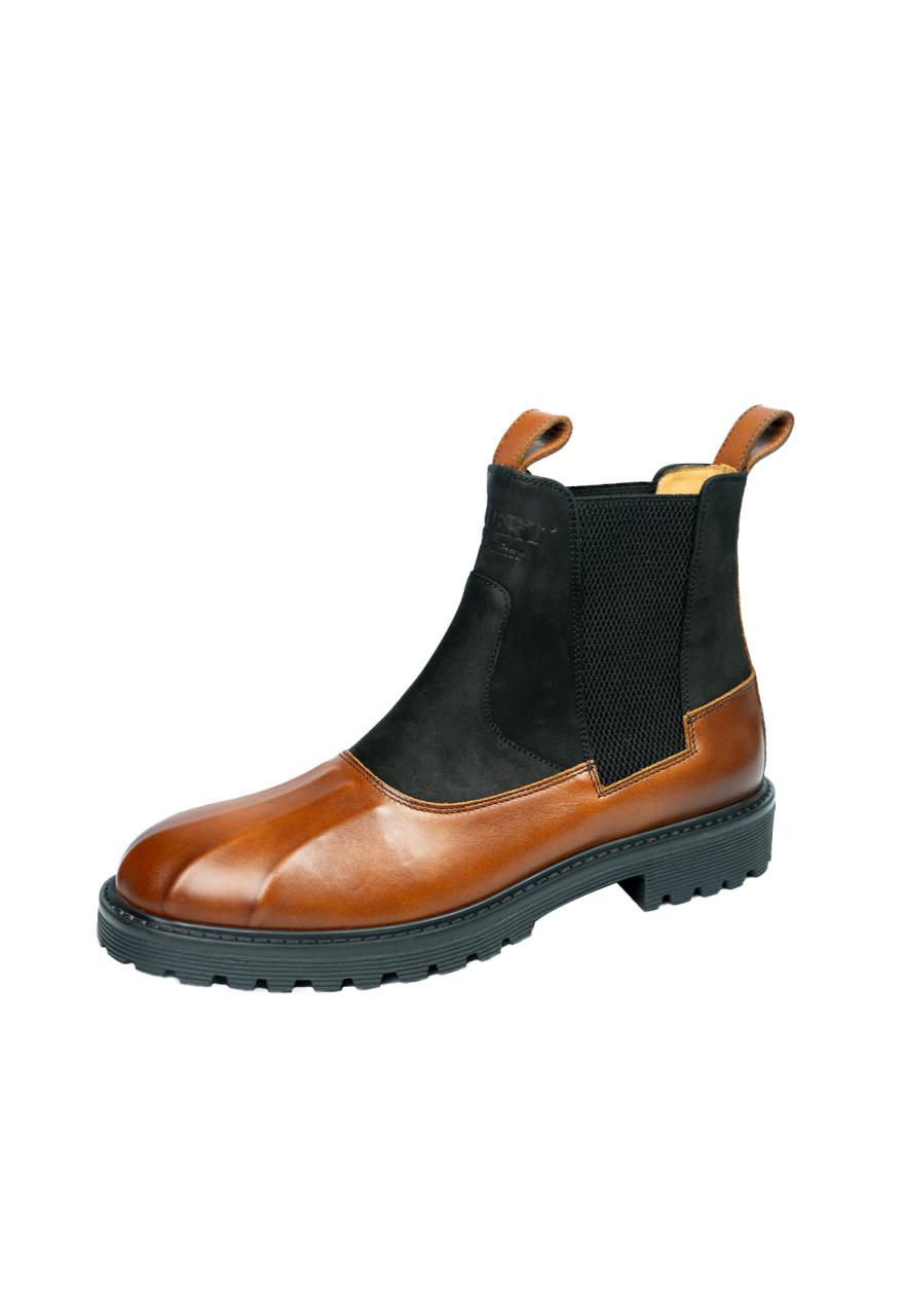 Straßenschuhe Lederboots Modell X101 Schuhgröße: EUR 43 Straßenschuhe Lederboots Modell X101 Schuhgröße: EUR 43 von Hollert