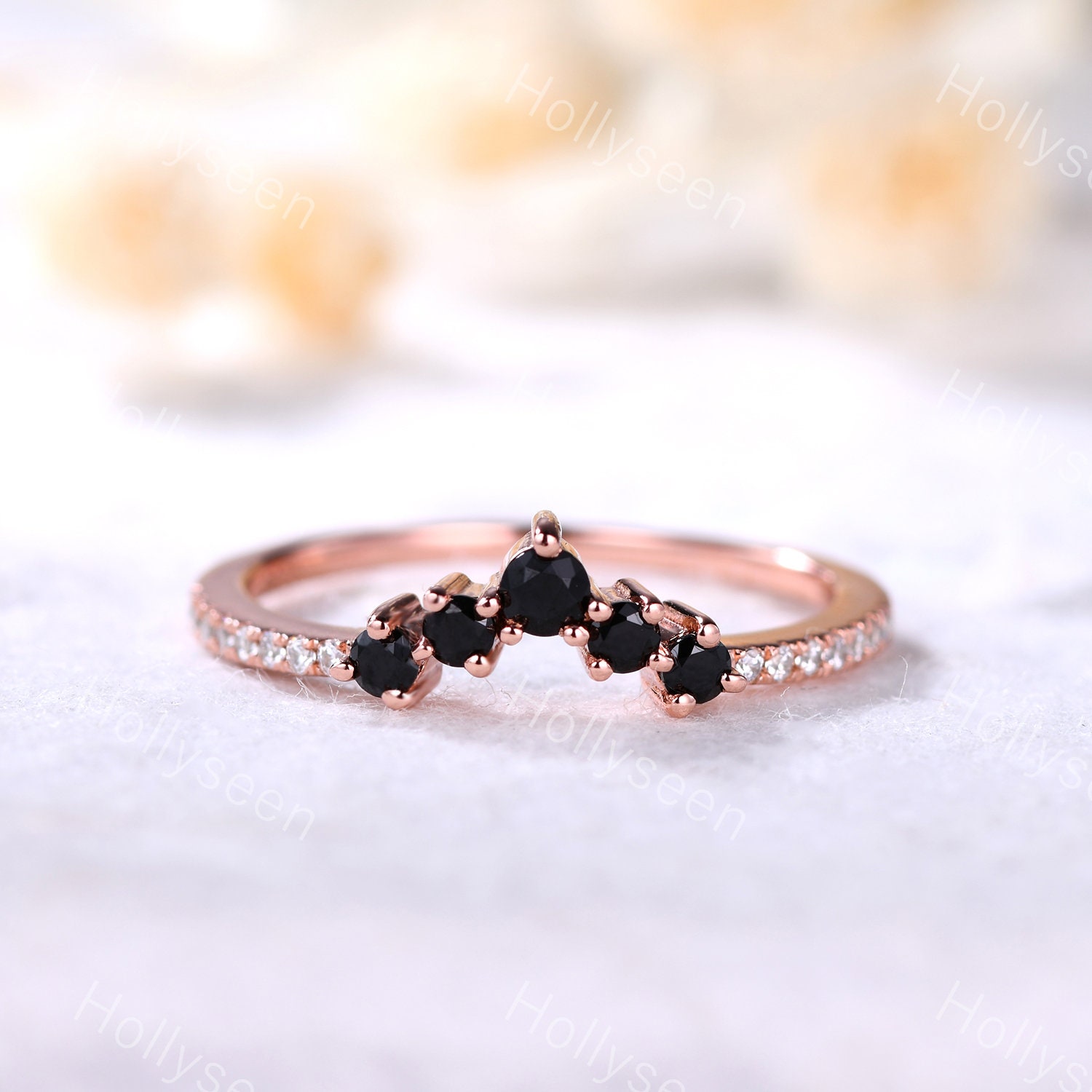 Schwarzer Onyx Ehering Rose Gold Moissanit Geschwungener Stapelring Zierlicher Frauen Schlicht von Hollyseen