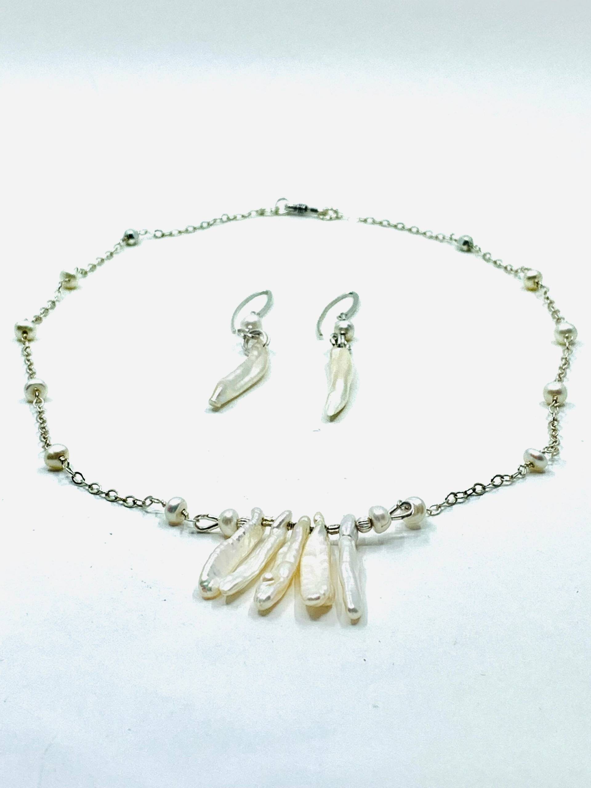 Lange Und Knopf Echte Perlen An Sterling Silber Kette Halskette Ohrringe von IyaBoutiqueBijou