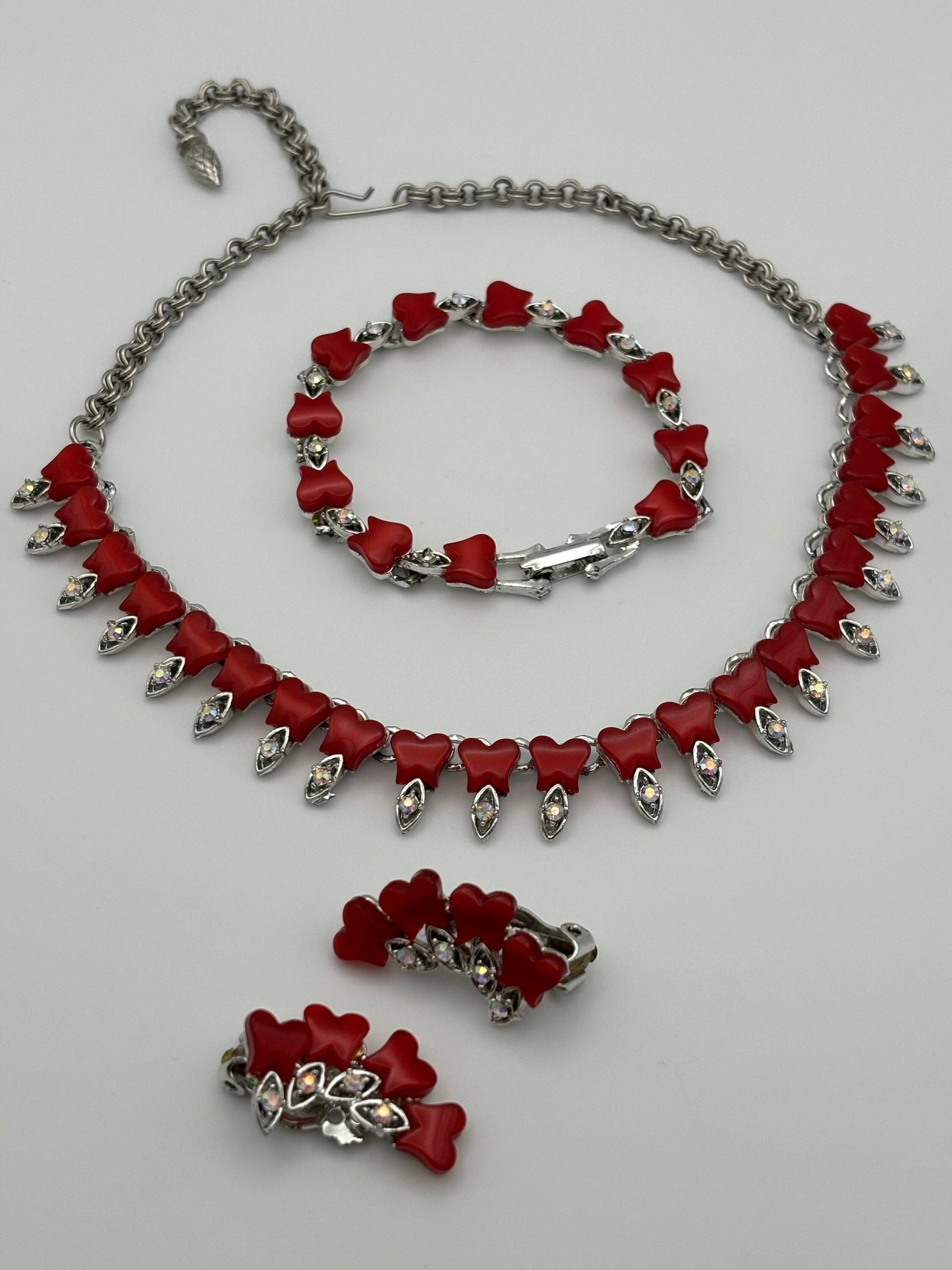 60Er-Jahre-Set Aus Halskette, Armband Und Ohrclips Mit Roten Schmetterlingen Im Vintage-stil von JaneDreamsOfVintage