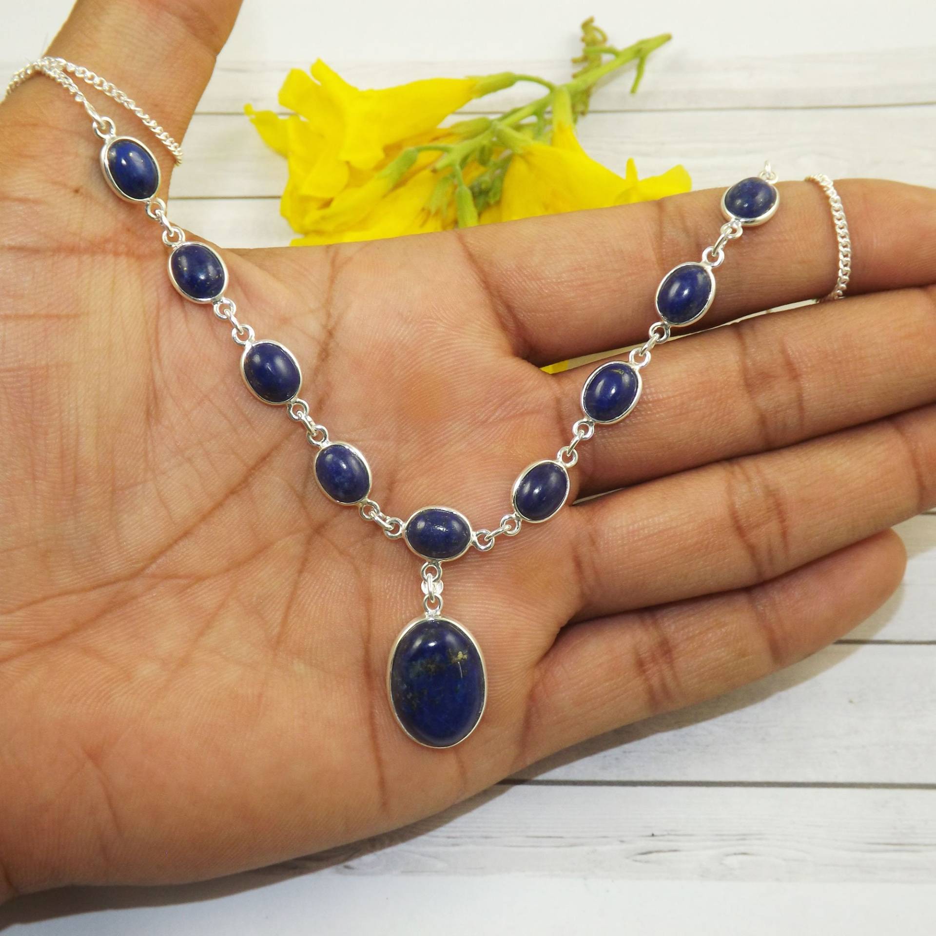 Echte Lapislazuli-Halskette, Halskette Aus Sterlingsilber, Lünette-Halskette, Natürlicher Lapislazuli-Schmuck, Hummerkralle, Hochzeitsschmuck von Jewellery4All