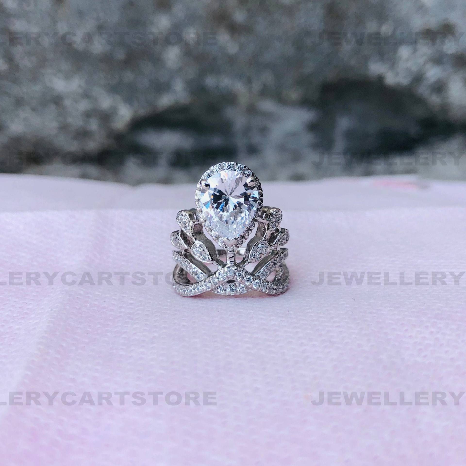 Weißer Birnen Diamant Ring, Tiara Verlobungsring, Ehering, Frauen Jahrestag 925 Sterling Silber Geburtstag Geschenk 6413 von JewellerycartStore