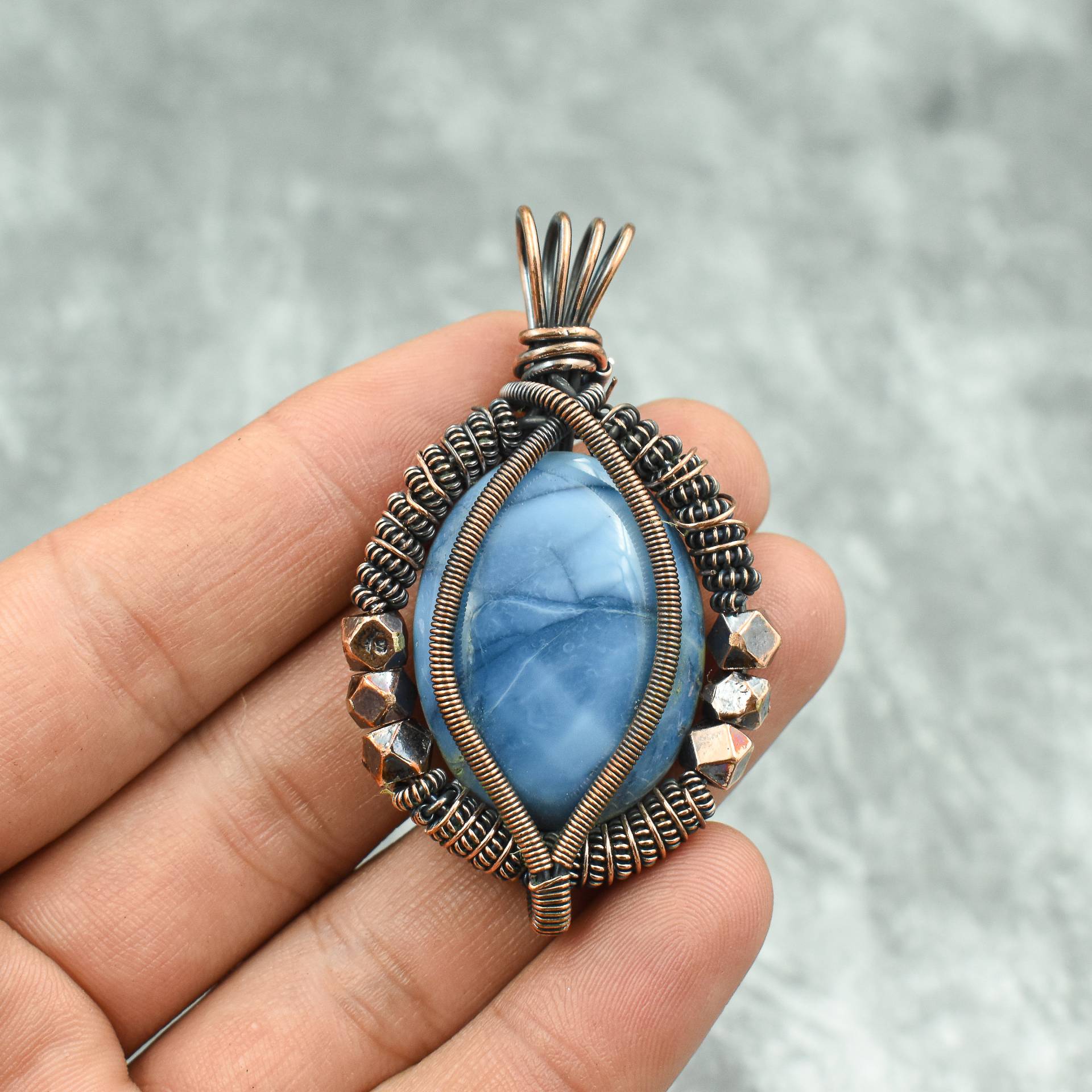 Owyhee Opal Edelstein Anhänger Kupfer Draht Gewickelt Schmuck Designer Für Frauen Geschenk Ihre Mutter von JewelryByAnaika