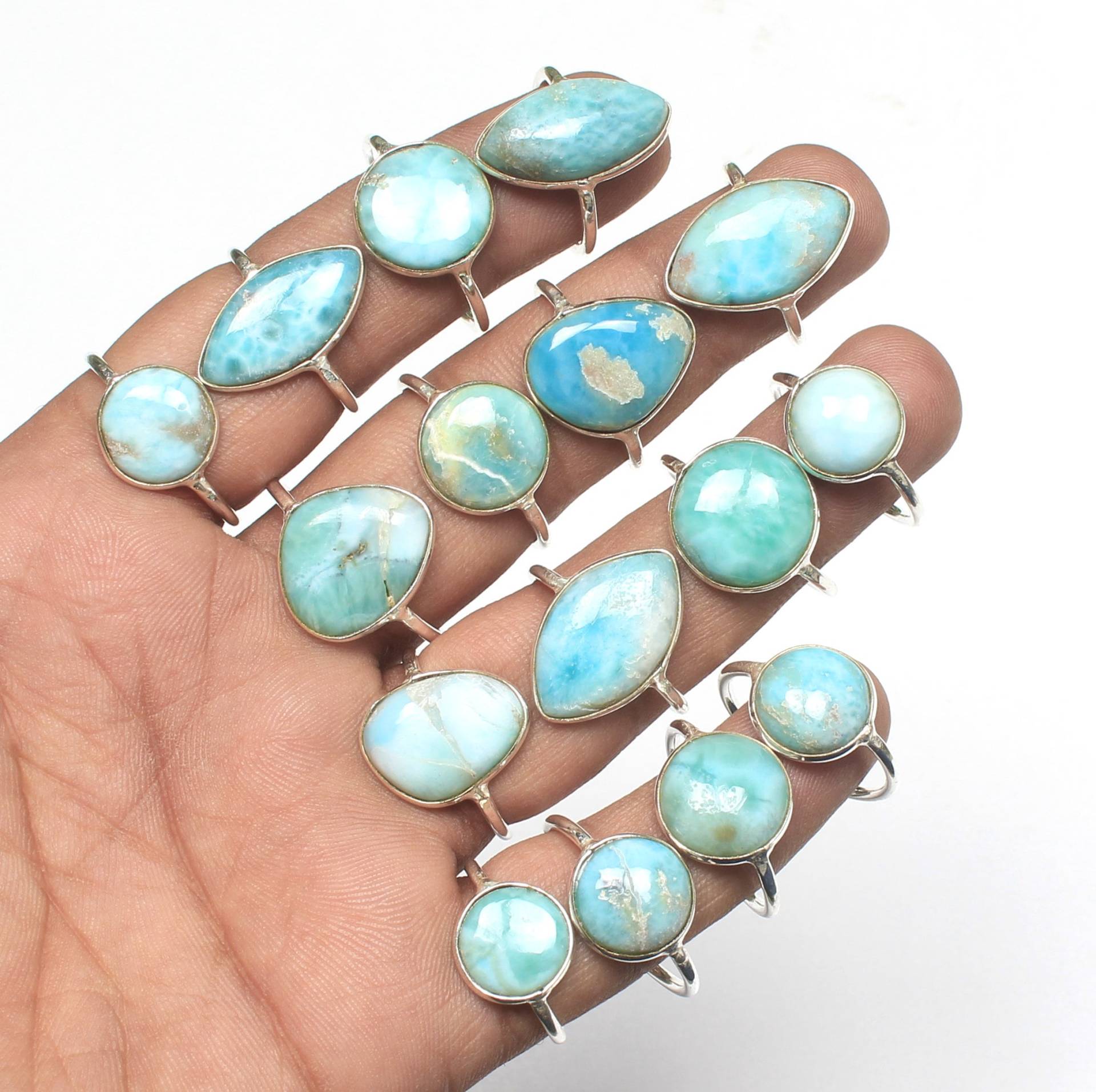 Natürlicher Larimar Kristallring, Handgefertigte Lünette Ringe Für Frauen Gemischte Us-Größen, Silber-Overlay Kristallringe von JewelsHandmadeCo